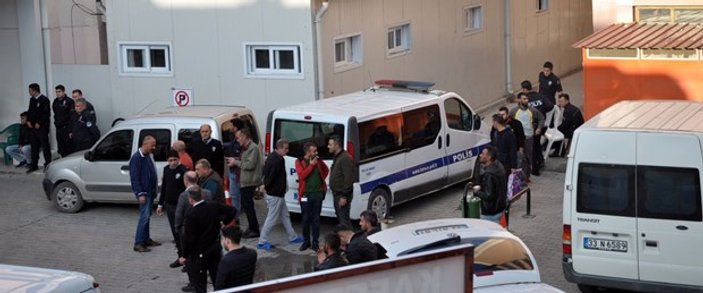 Mersin'de okul önündeki kavgada 1 öğrenci öldü