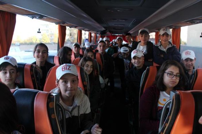 Terör mağduru çocuklar, özel uçakla Antalya'ya gitti
