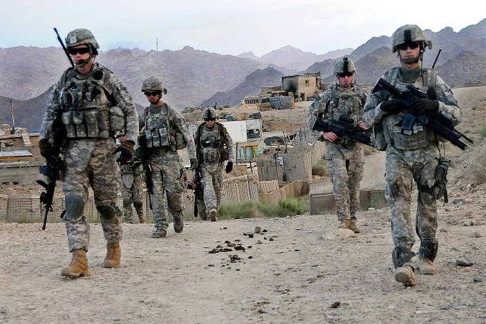 ABD ordusu Afganistan'da varlığını sürdürecek
