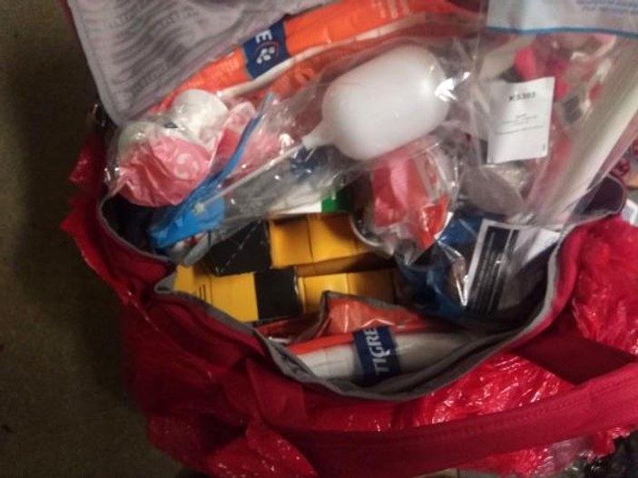 Brezilya'dan gelen yolcunun valizinden kokain çıktı