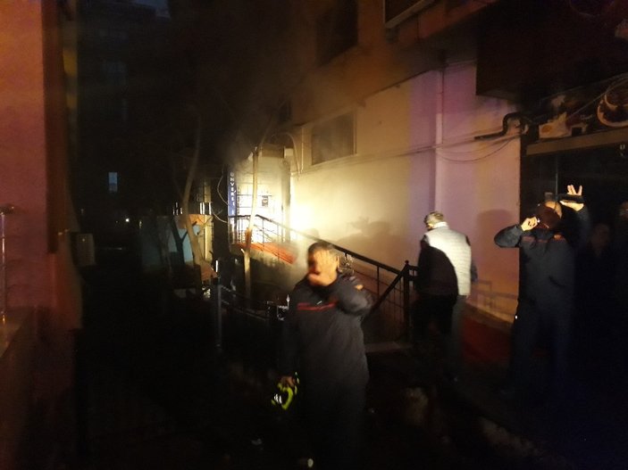Ankara'da iş yerinde yangın