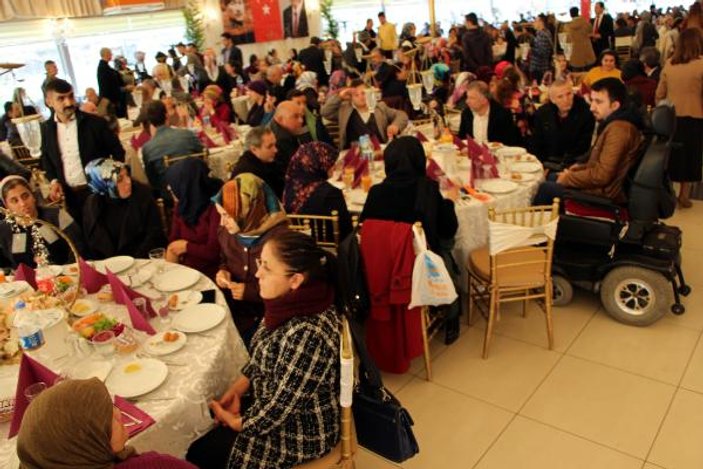 Tokat'ta Engelliler Günü'nde protokol de engelli oldu