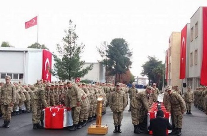 Jandarma binbaşıdan yemin töreninde Dua şiiri