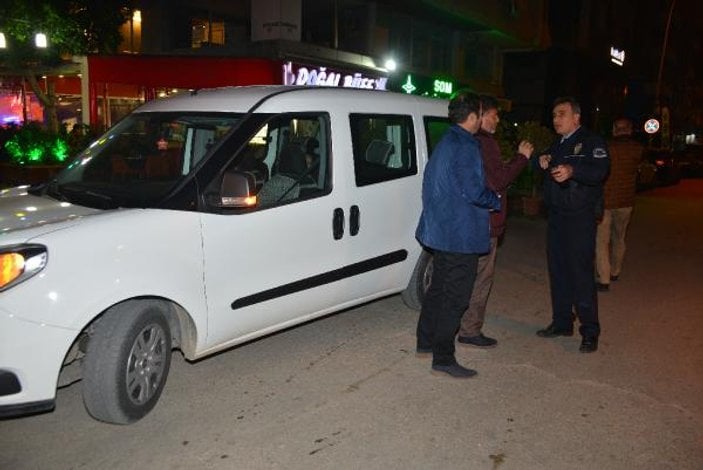 Adana'da sahte polis gerçeklerine yakalandı