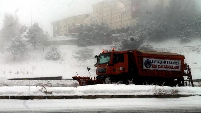 Erciyes Dağı'nda gece en düşük sıcaklık eksi 17 derece oldu