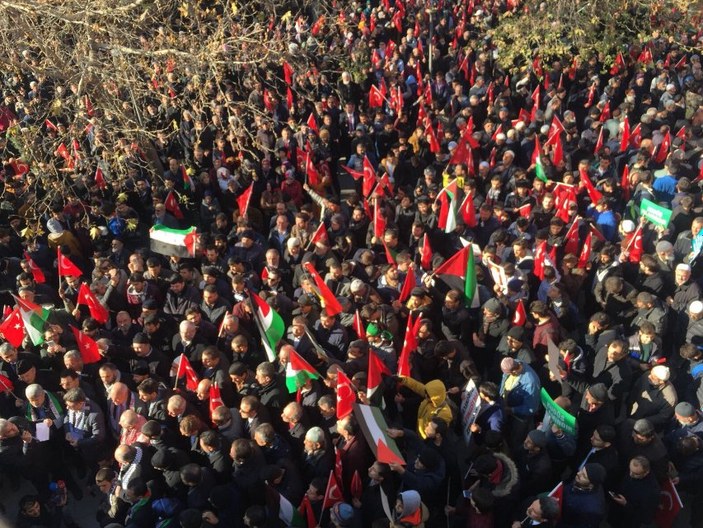 Konya'da dualarla Kudüs protestosu