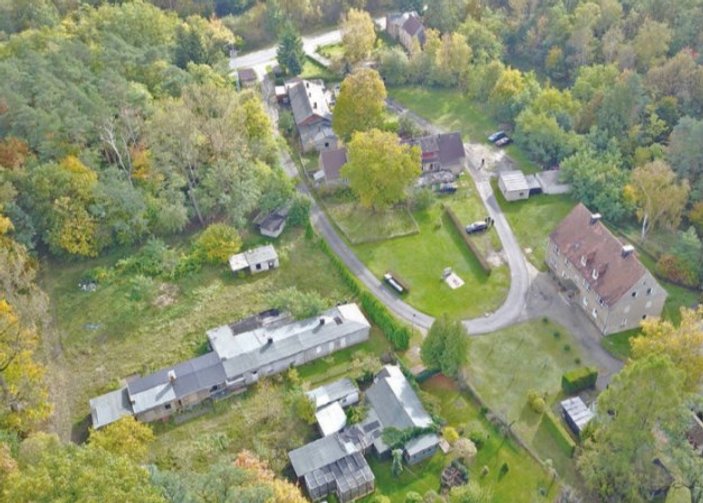 Almanya'da bir köy müzayedede 140 bin euro'ya satıldı