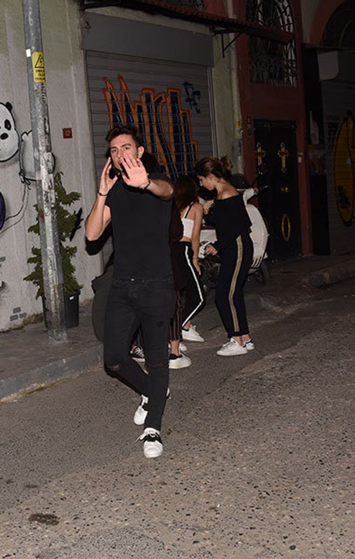 Sibel Can'ın küçük oğlu gecelerde