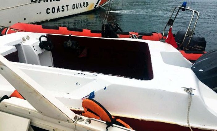 Sürat teknesindeki kaçakları sahil güvenlik kurtardı