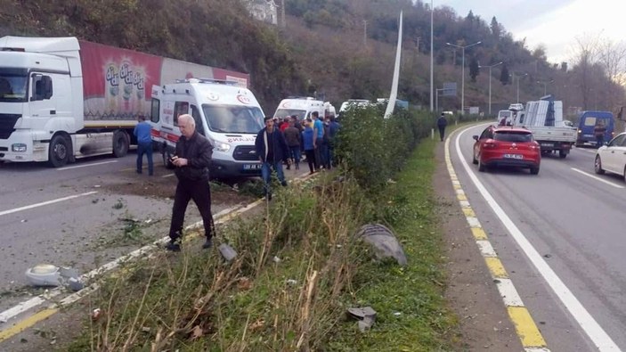 Giresun'da trafik kazaları: 8 yaralı
