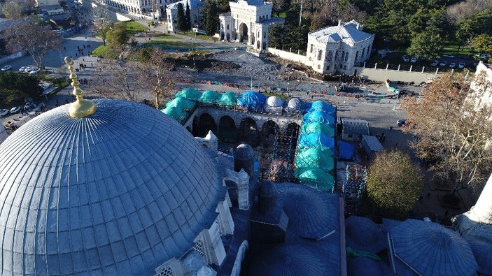 Restorasyonu süren Beyazıt Camii havadan görüntülendi