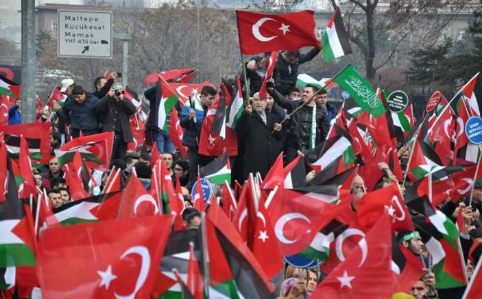 Ankara'da binlerce kişiden 'Kudüs' protestosu