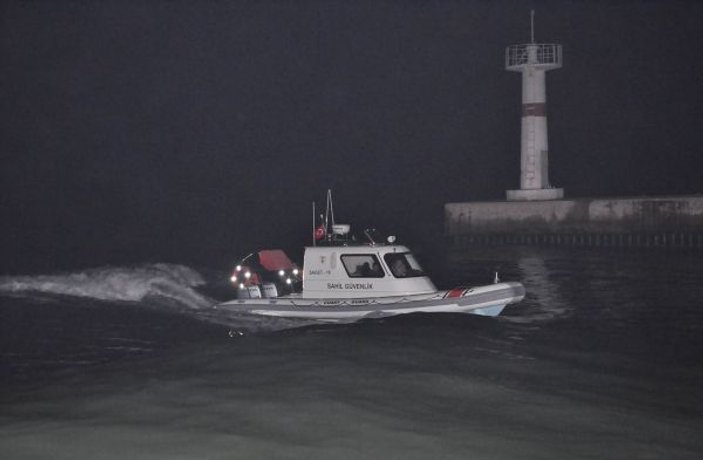 Antalya'da balıkçı teknesi alabora oldu