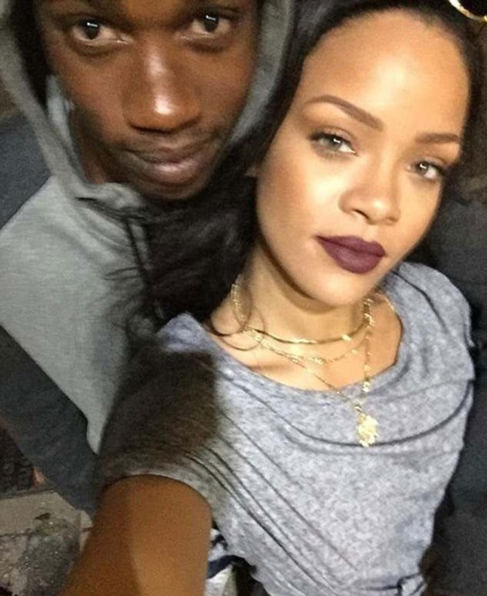 Rihanna'nın kuzeni öldürüldü