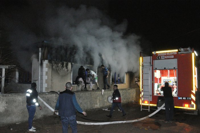 Kırşehir’de tekstil fabrikası deposunda yangın