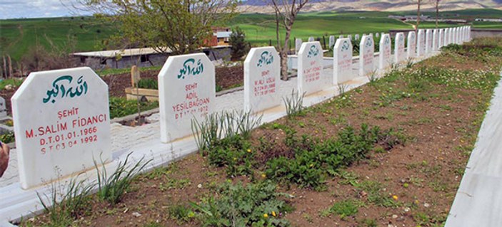PKK'nın sivil katliamları hafızalardan silinmiyor