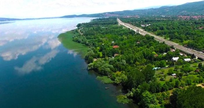 Hava kötüyse ne mutlu: Sapanca'ya gidiyoruz