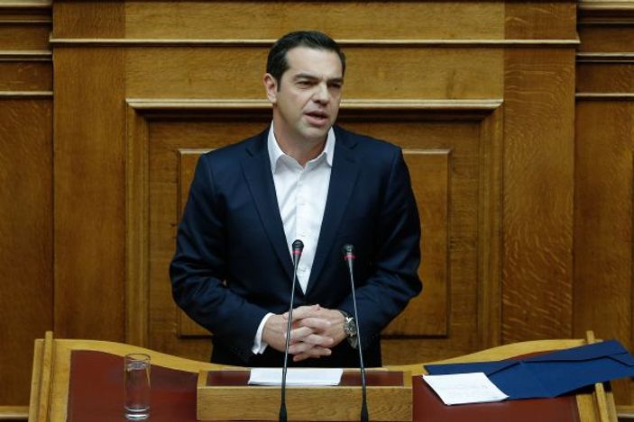 Yunan botları Türk botlarını görünce kaçtı