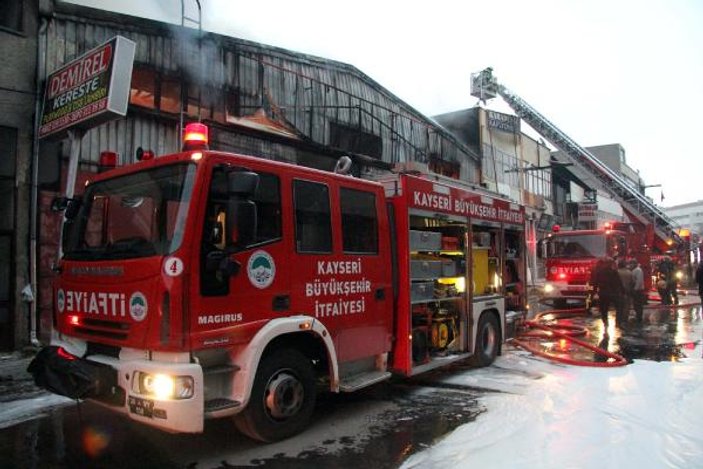 Kayseri'de mobilya atölyesinde yangın