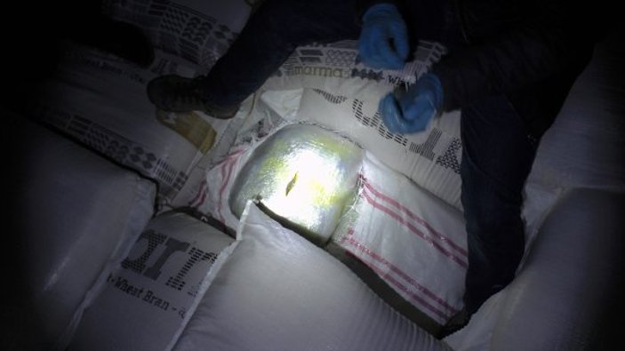 Diyarbakır'da 1 ton 30 kilogram uyuşturucu ele geçirildi