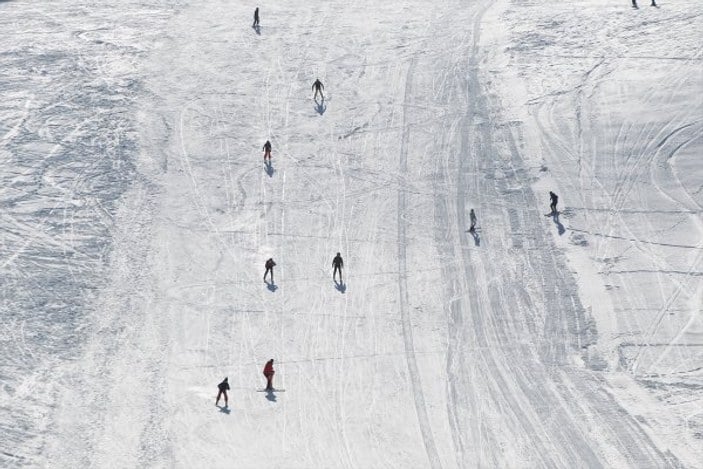 Hakkari'de kayak sporuna yatırımlar devam ediyor