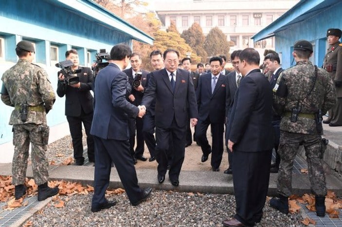Kuzey Kore ile Güney Kore aynı bayrak altında yürüyecek
