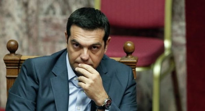 Krizdeki Yunanistan'ın kredi notu yükseltildi