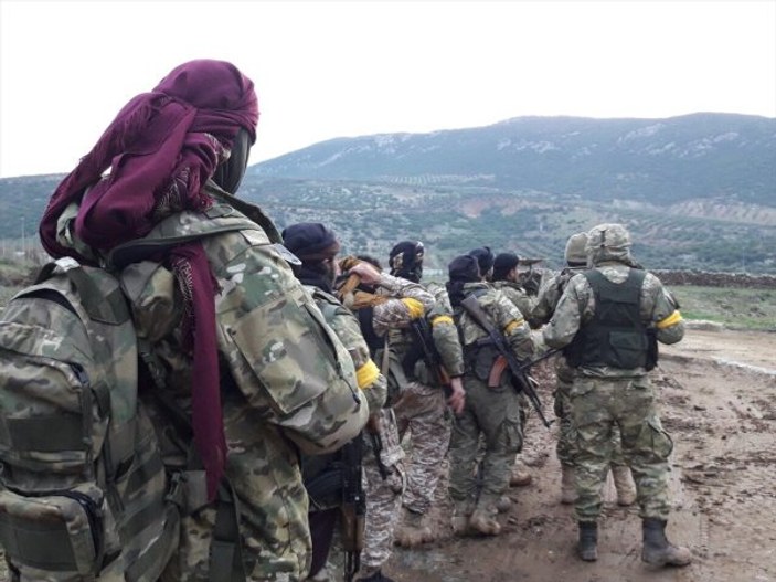 ÖSO Afrin'de operasyona başladı
