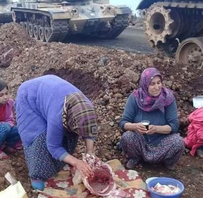 Hatay'da Türk askeri kurban kesilerek uğurlandı