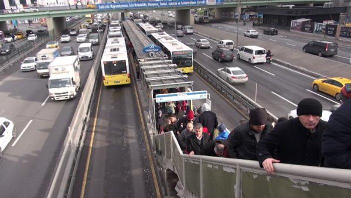 Metrobüs kullanan yolcu sayısı 22 milyon arttı