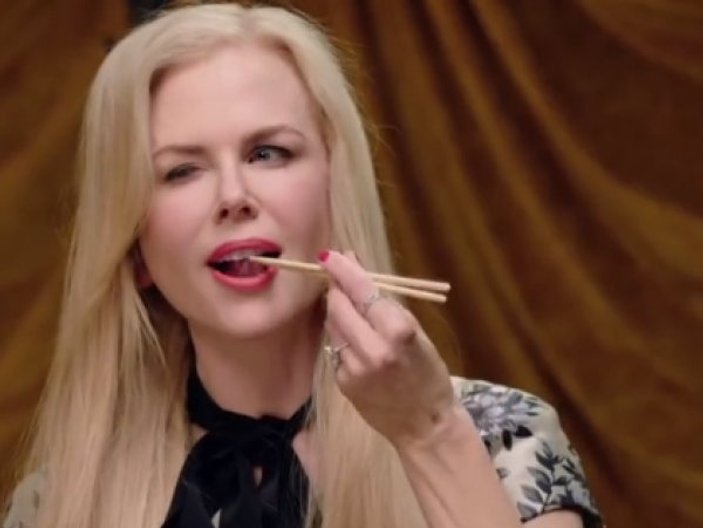 Ünlü oyuncu Nicole Kidman böcek yedi