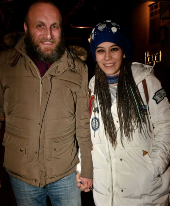 Çetin Altay baba oluyor