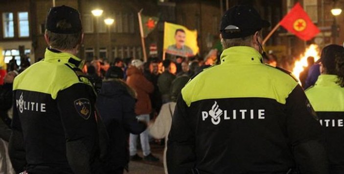 PKK yandaşları Hollanda'da tren istasyonunu işgal etti