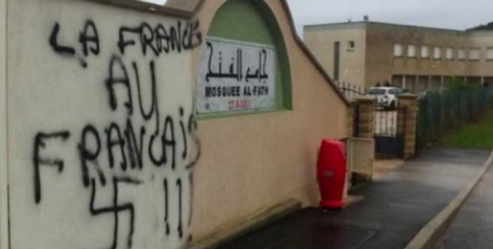 Altaş: Avrupa'da camilere saldırılar endişelendiriyor