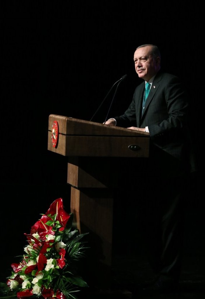 Cumhurbaşkanı Erdoğan TÜGVA Gençlik Buluşması'nda