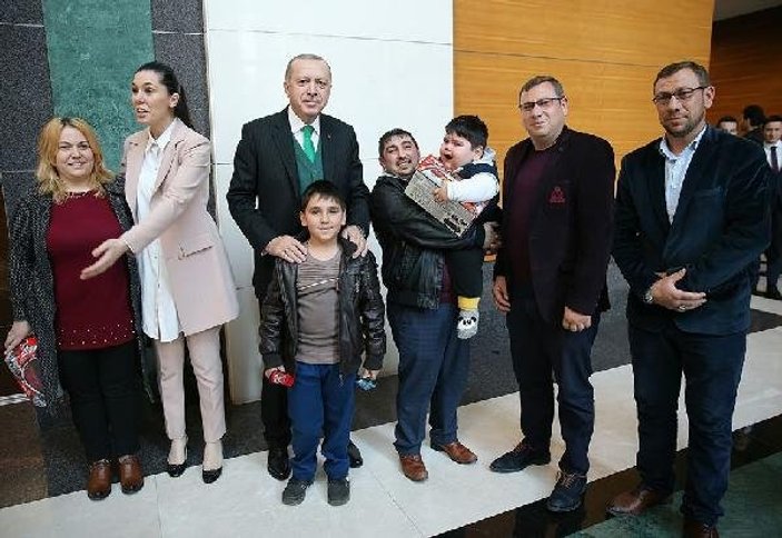 2 yaşında 29 kilo olan Yağız, Cumhurbaşkanı Erdoğan'la buluştu