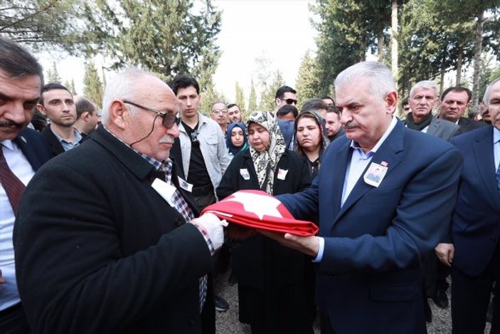 Başbakan Yıldırım şehit Bayram'ın cenaze törenine katıldı