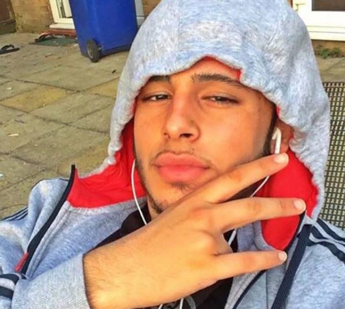 Londra'da 19 yaşındaki Türk genci öldürdüler