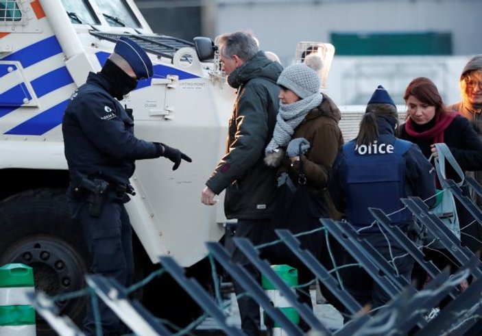 Paris katliamcısı Belçika'da yargılanıyor