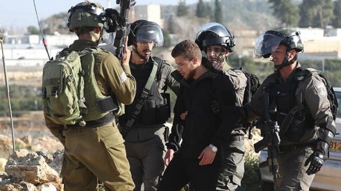 İsrail askerleri 21 Filistinliyi gözaltına aldı