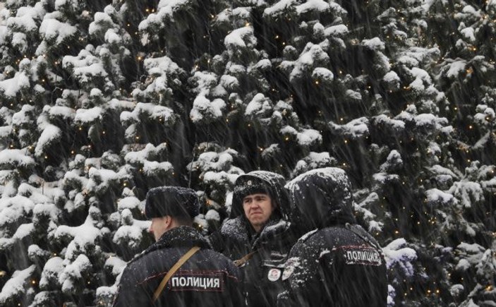 Moskova'ya yoğun kar yağışı