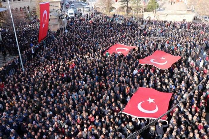 Afrin şehitleri son yolculuğuna uğurlandı