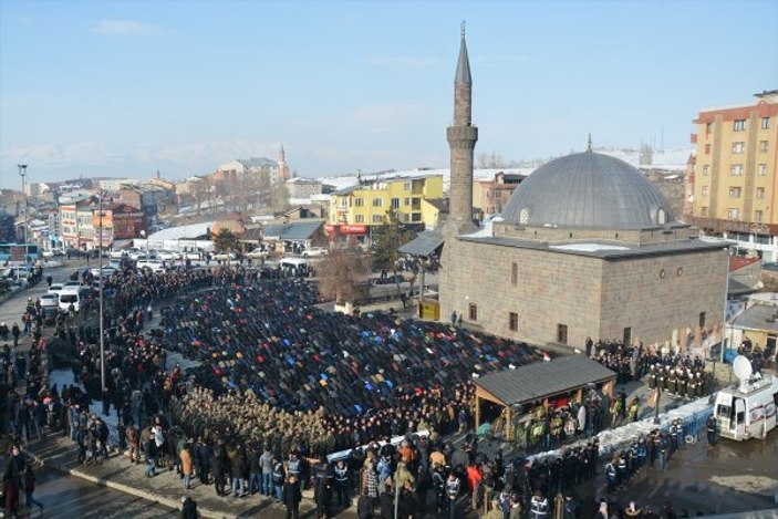 Afrin şehitleri son yolculuğuna uğurlandı