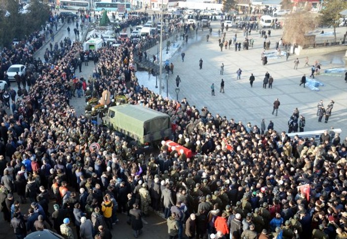 Afrin şehitleri son yolculuğuna uğurlandı