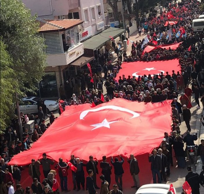 Hatay'da Afrin şehitlerine saygı yürüyüşü