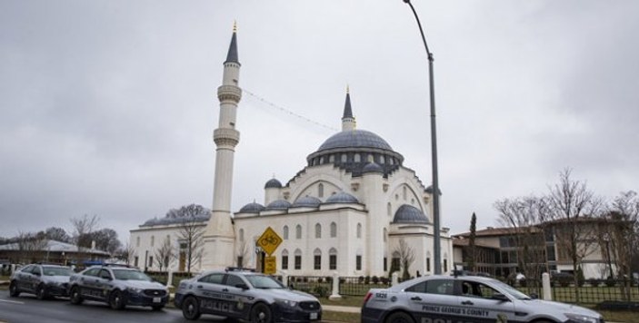 ABD'de öldürülen Müslüman polis için tören yapıldı