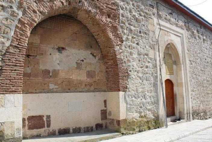 Ulu Cami'nin minaresi restore ediliyor