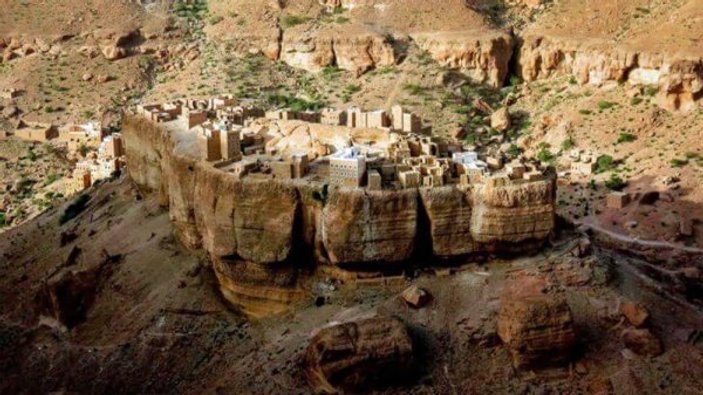 Yüzüklerin Efendisi filmini anımsatan köy: Haid Al- Jaz