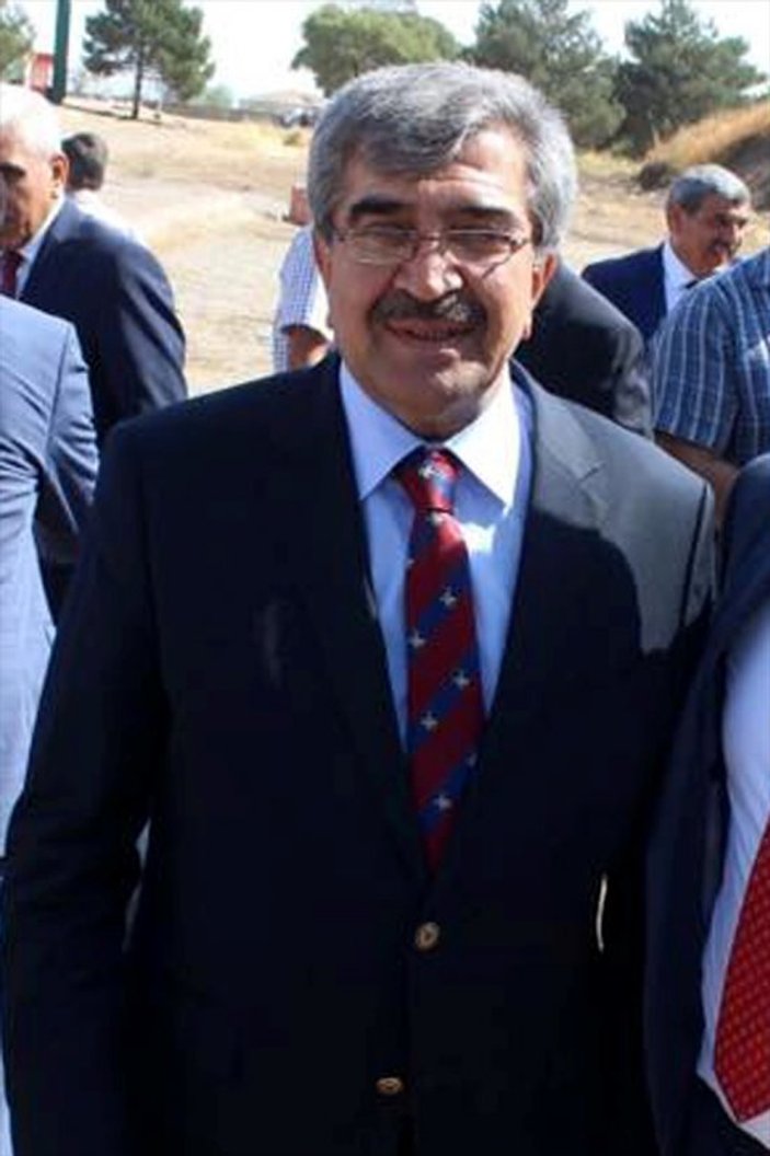 Elazığ'da kalp krizi geçiren belediye başkanı vefat etti