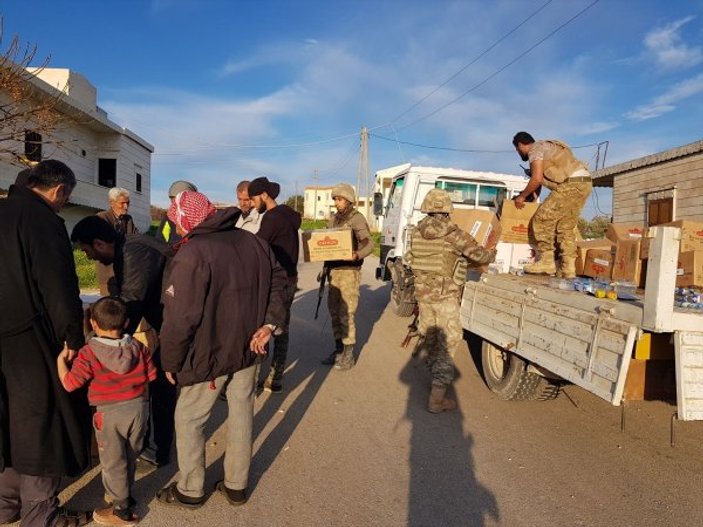TSK'dan Afrin'e insani yardım